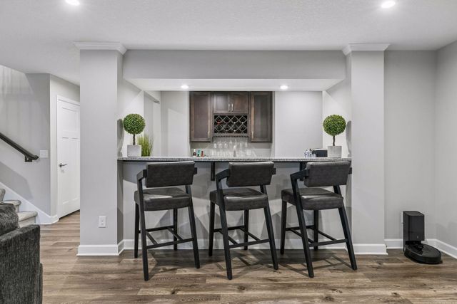 9557 James Circle N, Lake Elmo, MN 55042