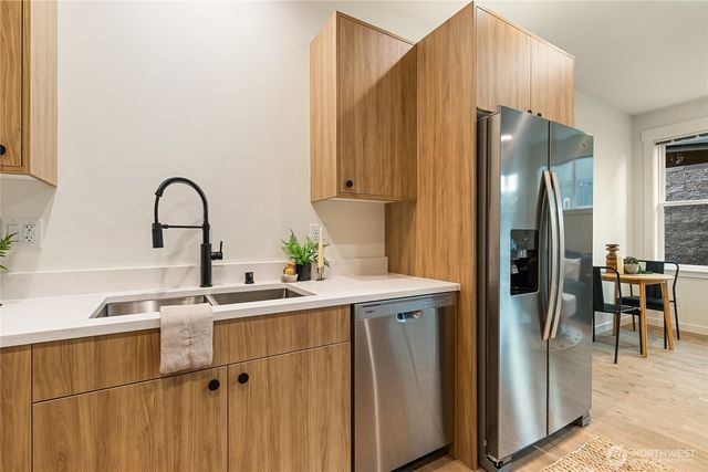 4235 Ambrosia Lane, Bellingham, WA 98226