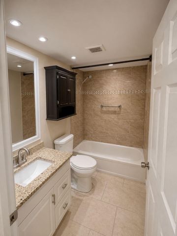 3100 SPRINGDALE Boulevard 308, Palm Springs, FL 33461