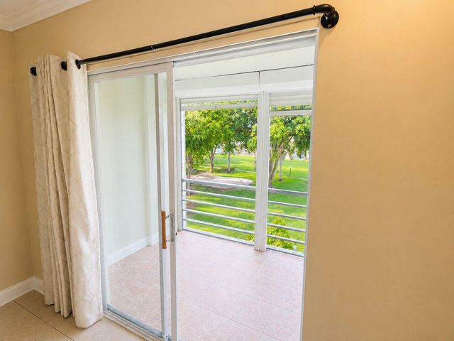 3100 SPRINGDALE Boulevard 308, Palm Springs, FL 33461