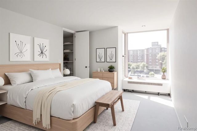 8200 E Jefferson 503, Detroit, MI 48214