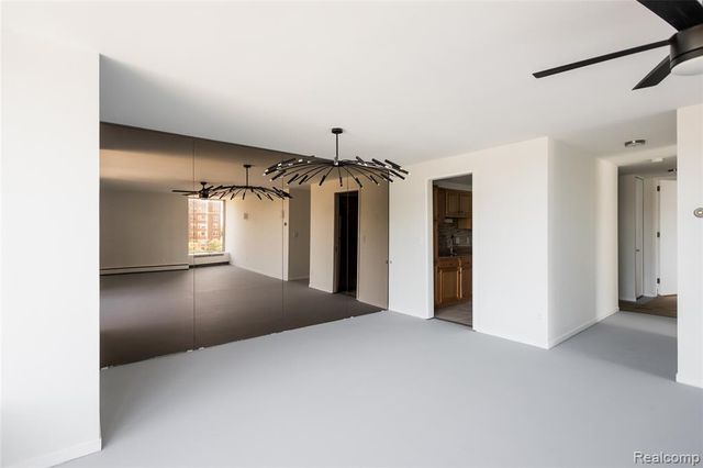 8200 E Jefferson 503, Detroit, MI 48214