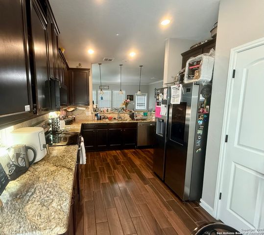 888 Maple Dr., New Braunfels, TX 78130
