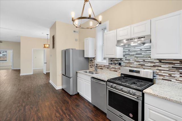 4823 S INDIANA Avenue, Chicago, IL 60615