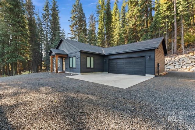 2521 W Mountain Road, Donnelly, ID 83615 property photo