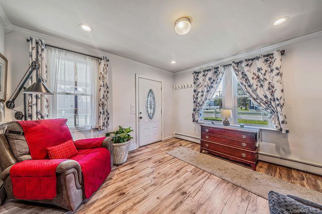 89 Avery Avenue, Patchogue, NY 11772