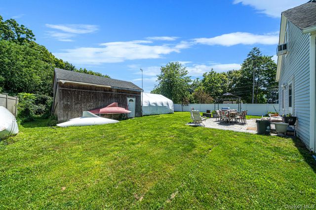 89 Avery Avenue, Patchogue, NY 11772