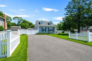 89 Avery Avenue, Patchogue, NY 11772