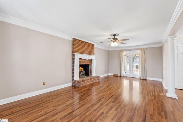 807 Fairview Road, Greer, SC 29651