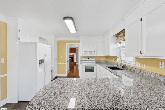 807 Fairview Road, Greer, SC 29651