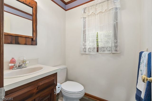 111 Carriage Hill Way, Branchburg Twp., NJ 08853
