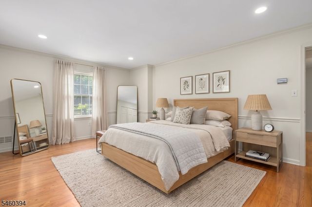111 Carriage Hill Way, Branchburg Twp., NJ 08853