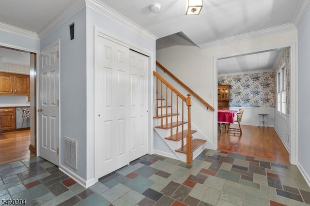 111 Carriage Hill Way, Branchburg Twp., NJ 08853