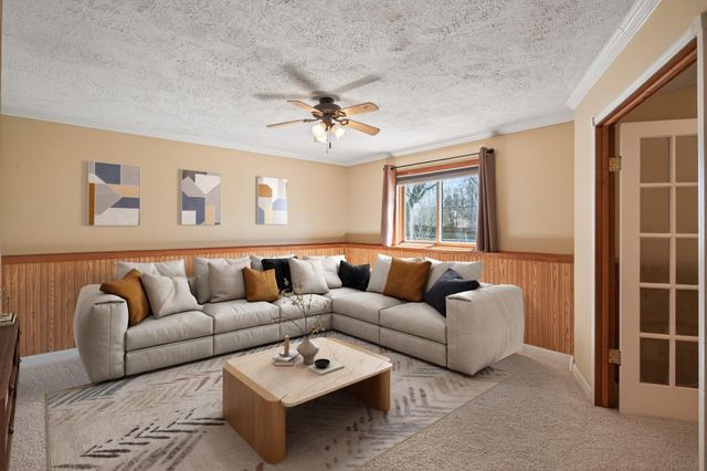 1940 Windjammer Drive, Woodbury, MN 55125