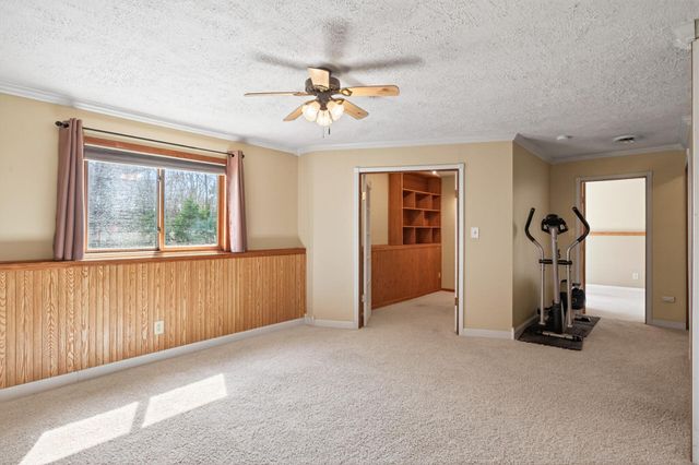 1940 Windjammer Drive, Woodbury, MN 55125