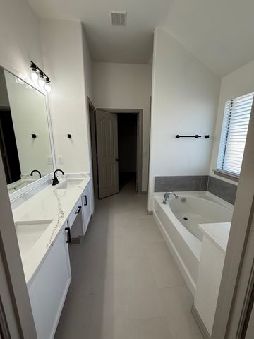 829 Cutting Horse Drive, Mansfield, TX 76063