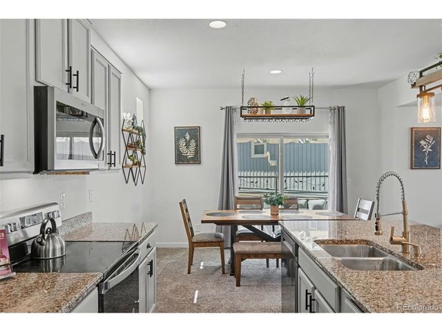 7014 Silvergrass Dr, Colorado Springs, CO 80927