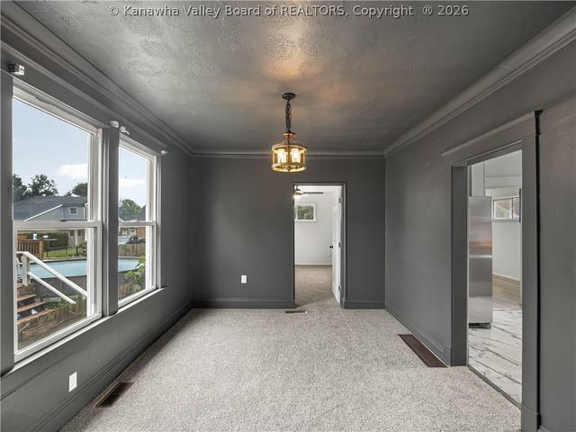 209 W Virginia Avenue, Dunbar, WV 25064
