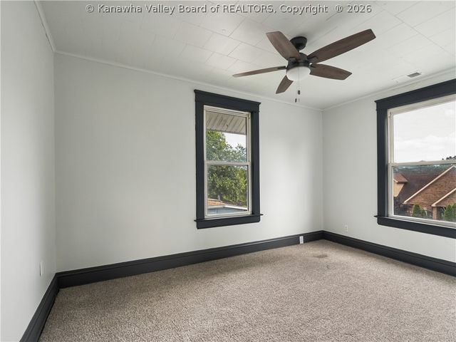 209 W Virginia Avenue, Dunbar, WV 25064