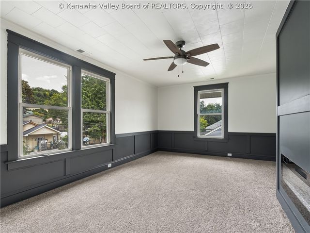 209 W Virginia Avenue, Dunbar, WV 25064