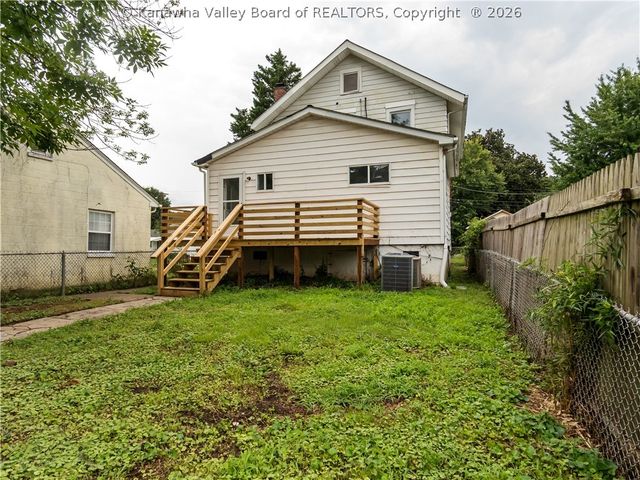 209 W Virginia Avenue, Dunbar, WV 25064