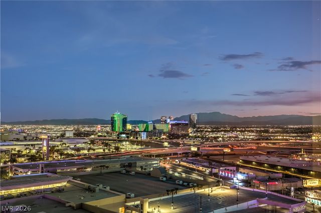 2000 Fashion Show Drive 2404, Las Vegas, NV 89109