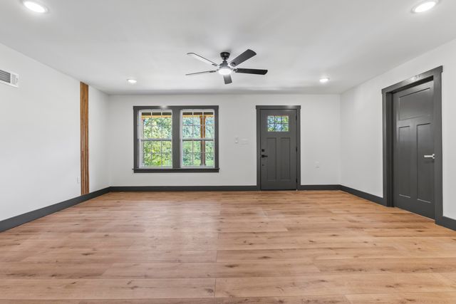 531 E Fork Road, Means, KY 40346