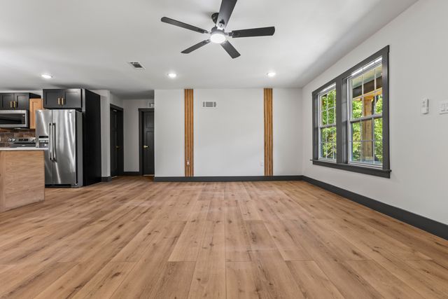 531 E Fork Road, Means, KY 40346