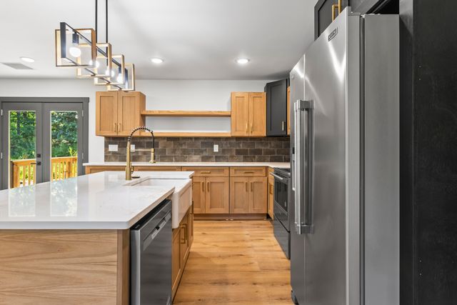 531 E Fork Road, Means, KY 40346