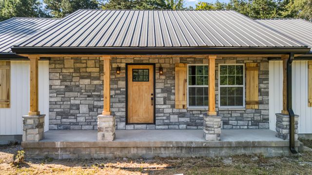 531 E Fork Road, Means, KY 40346