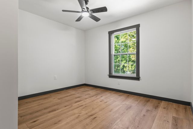 531 E Fork Road, Means, KY 40346