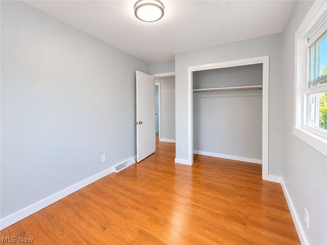3086 Solar Drive NW, Warren, OH 44485