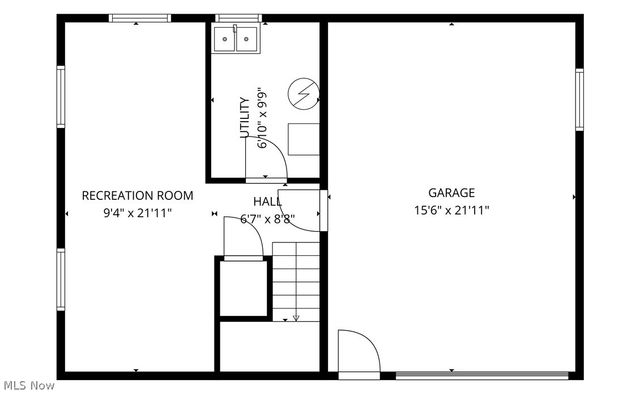 3086 Solar Drive NW, Warren, OH 44485