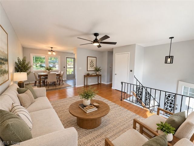 3086 Solar Drive NW, Warren, OH 44485