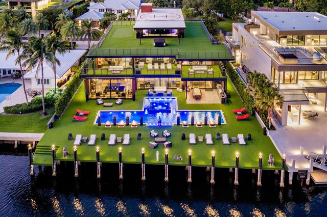 733 Middle River Drive, Fort Lauderdale, FL 33304