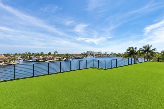 733 Middle River Drive, Fort Lauderdale, FL 33304