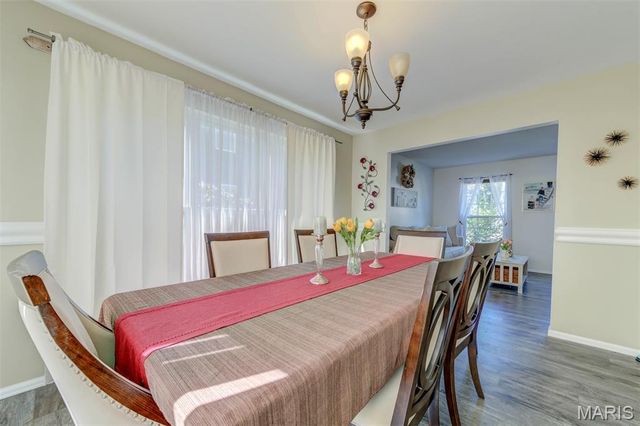 17347 Hilltop Ridge Drive, Eureka, MO 63025