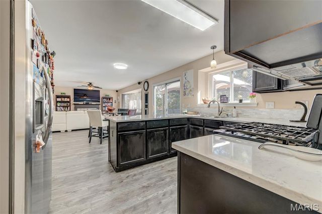 17347 Hilltop Ridge Drive, Eureka, MO 63025