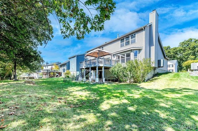 17347 Hilltop Ridge Drive, Eureka, MO 63025