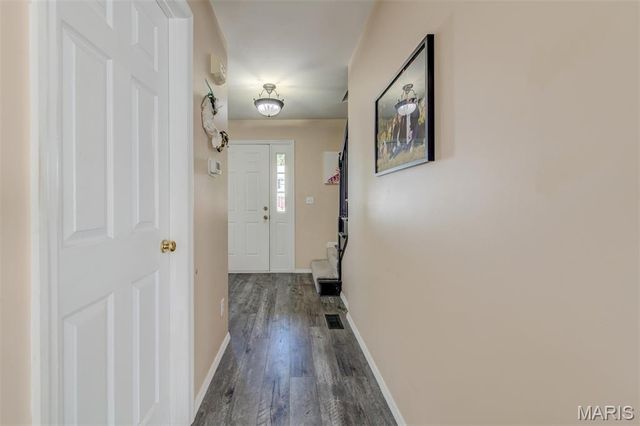 17347 Hilltop Ridge Drive, Eureka, MO 63025