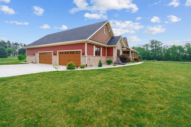 4512 E 117th Avenue, Crown Point, IN 46307