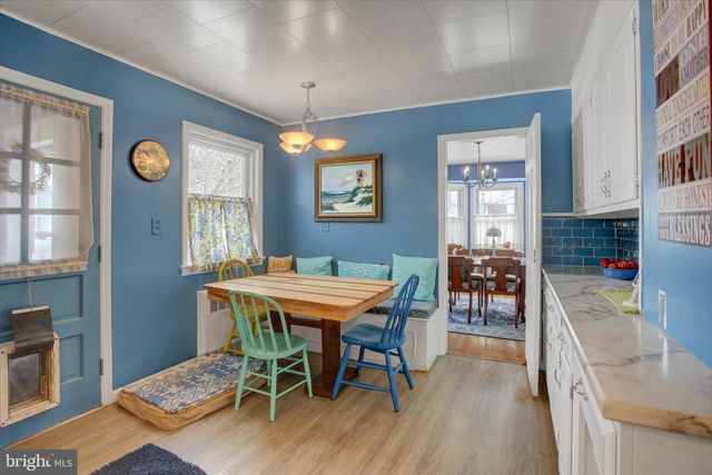 447 S COLDBROOK AVENUE, Chambersburg, PA 17201