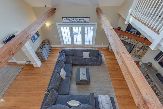 17 Winslow Drive, Atkinson, NH 03811