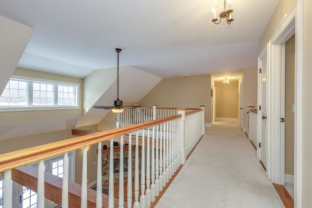 17 Winslow Drive, Atkinson, NH 03811