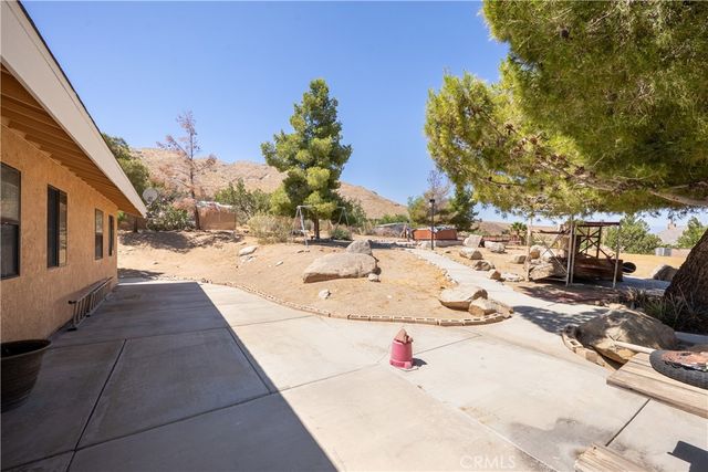 9160 Buena Vista, Apple Valley, CA 92308