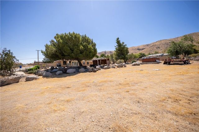 9160 Buena Vista, Apple Valley, CA 92308