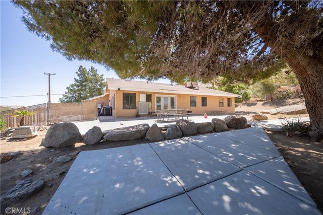 9160 Buena Vista, Apple Valley, CA 92308