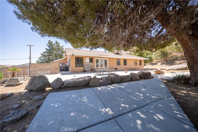 9160 Buena Vista, Apple Valley, CA 92308