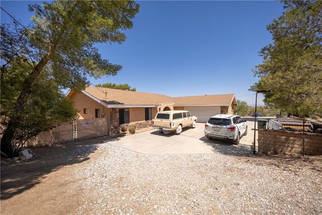 9160 Buena Vista, Apple Valley, CA 92308