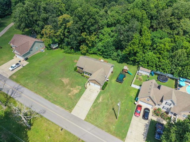 1305 Shell Rd, Goodlettsville, TN 37072
